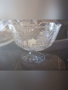 Cut Glass Crystal Pedestal Bowl - Clear